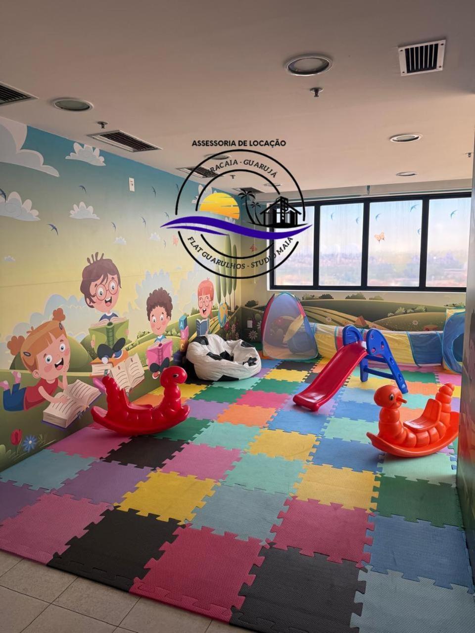 Flat Hotel Em 과룰류스 외부 사진