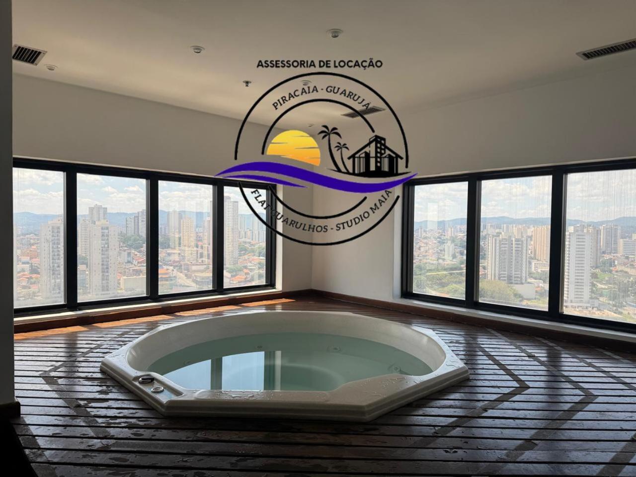 Flat Hotel Em 과룰류스 외부 사진